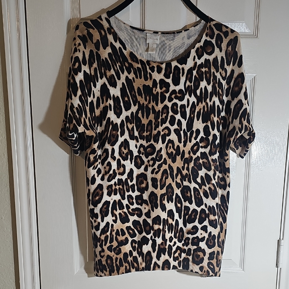 Chico's Women's Black and Tan Animal Print Short Sleeve Sweater Size 2